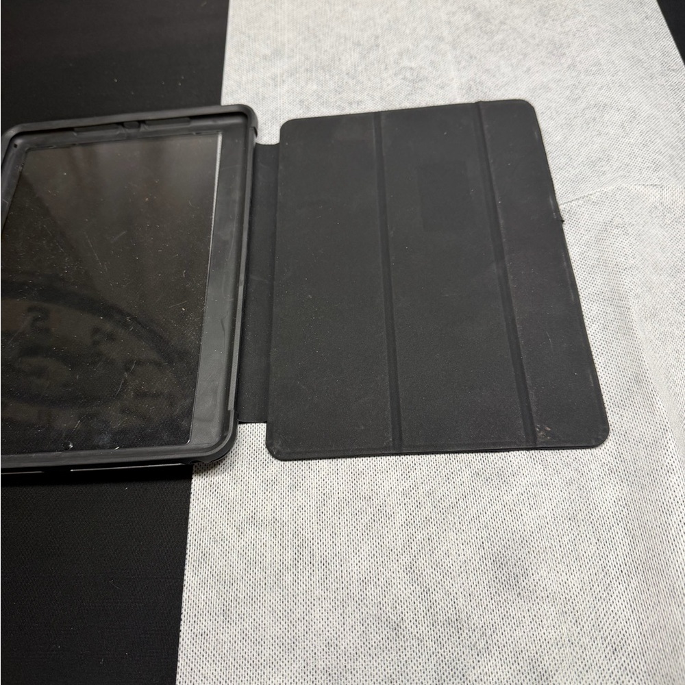 Gray Tablet Case - Picture 3 of 3